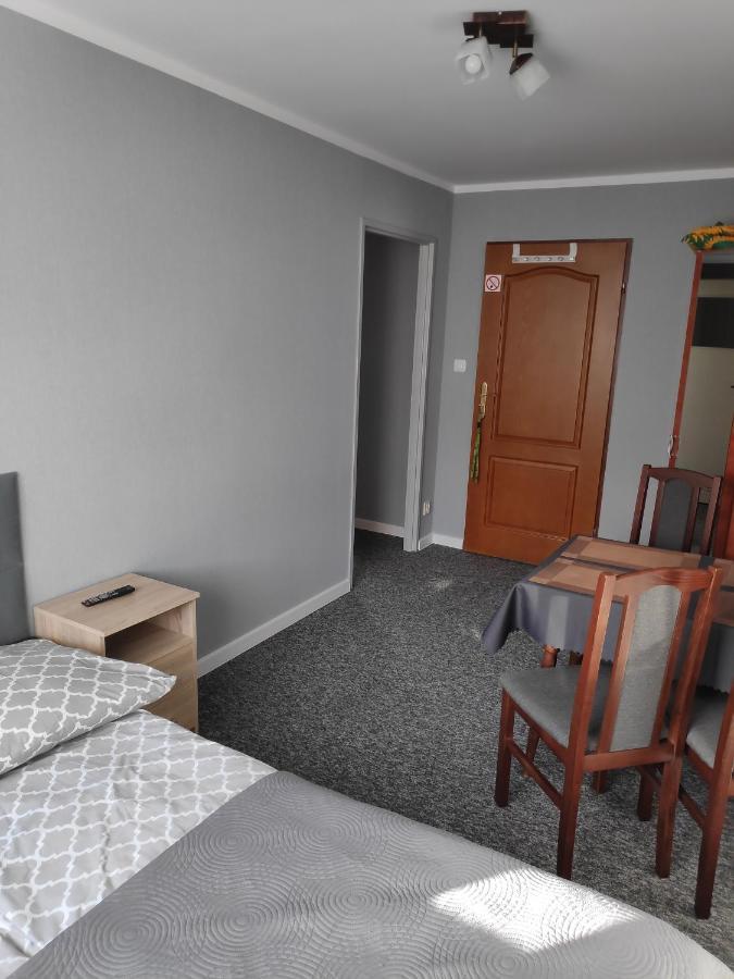 Pokoje Goscinne Moli Łeba Esterno foto