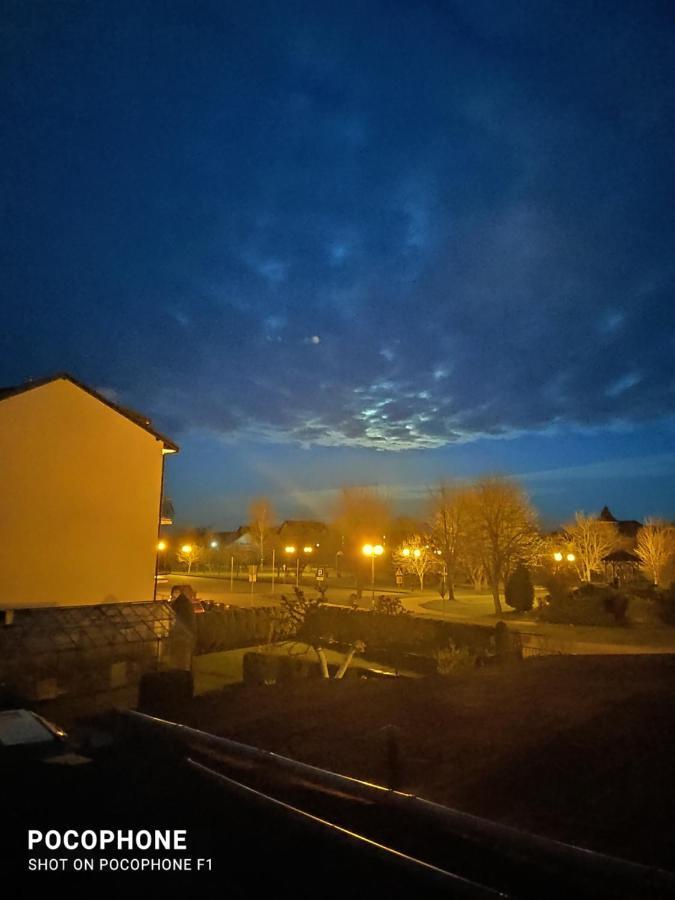 Pokoje Goscinne Moli Łeba Esterno foto