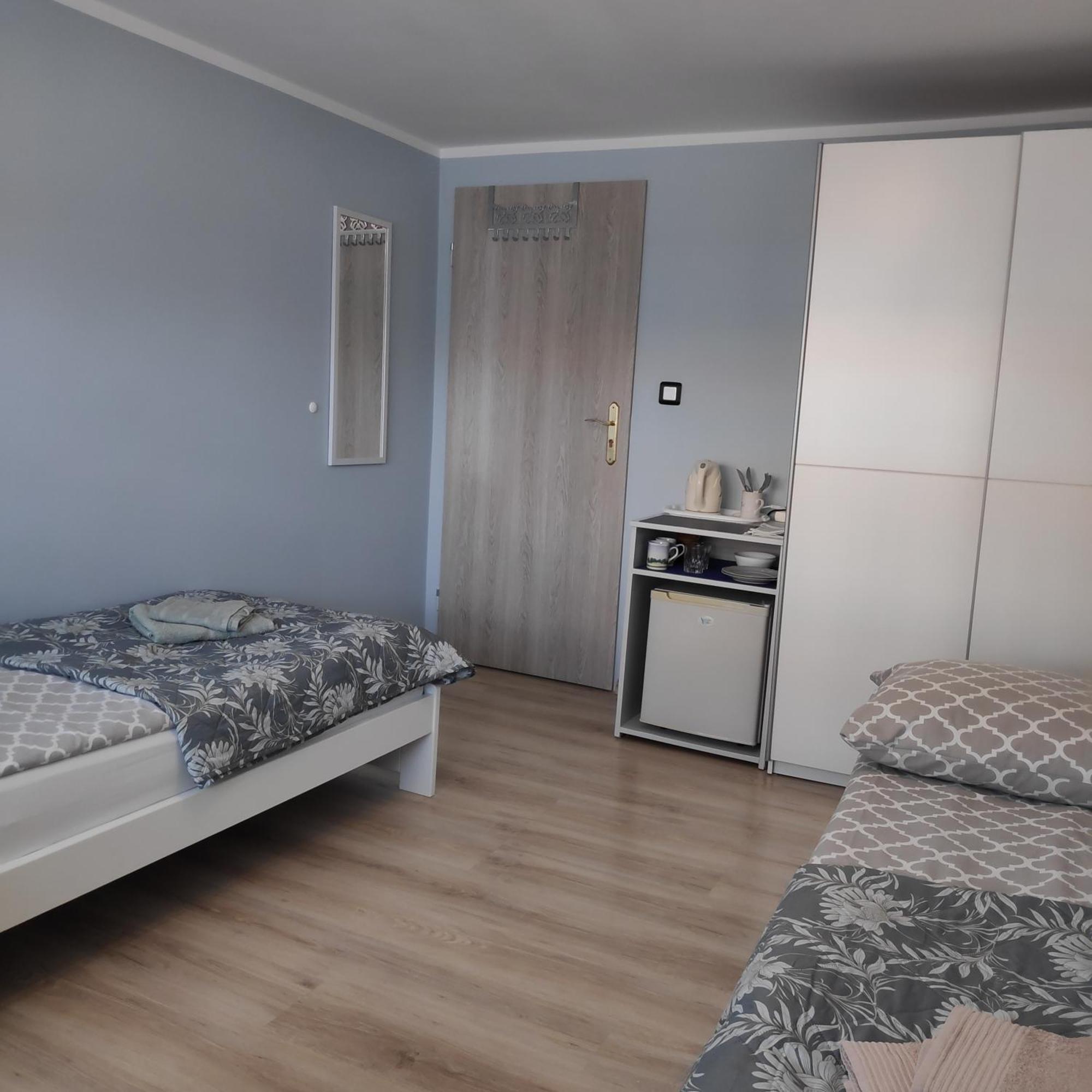 Pokoje Goscinne Moli Łeba Esterno foto